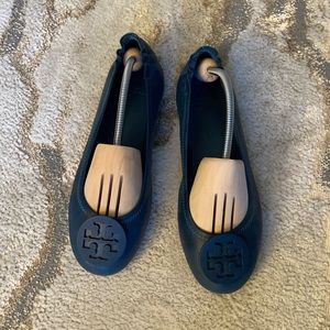 Tory Burch ballet flat - size 8 - great condition